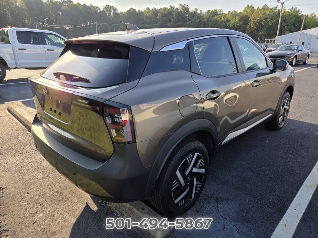 Certified 2025 Nissan Kicks SV w/ Charging Package FWD image 4