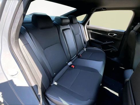 Used 2025 Honda Civic Sport image 19