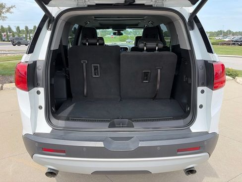 Used 2017 GMC Acadia SLT FWD image 58