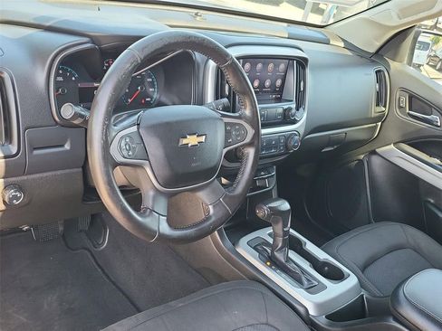 Certified 2019 Chevrolet Colorado LT RWD image 2