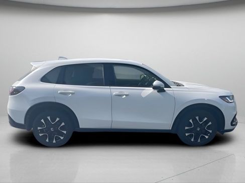 Used 2026 Honda HR-V EX-L image 6