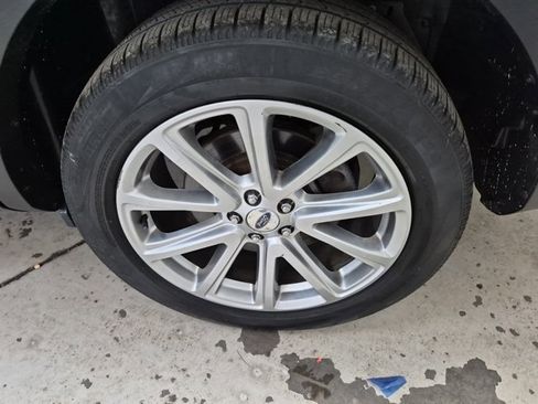 Used 2016 Ford Explorer Limited w/ Equipment Group 301A AWD/4WD image 35