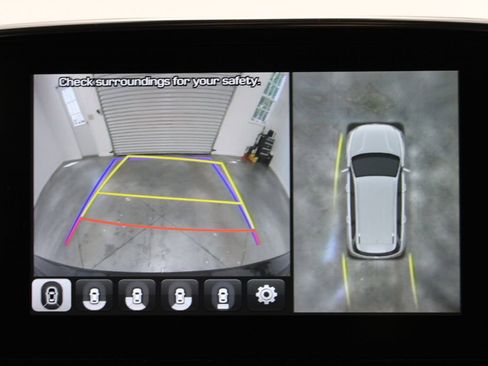 Used 2020 Hyundai Santa Fe Limited AWD/4WD image 29