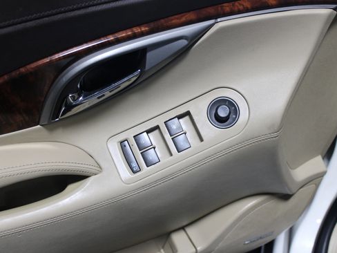 Used 2012 Buick LaCrosse Touring image 7