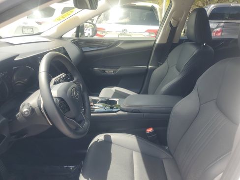 Used 2025 Lexus NX 250 FWD w/ Accessory Package (K3) image 15