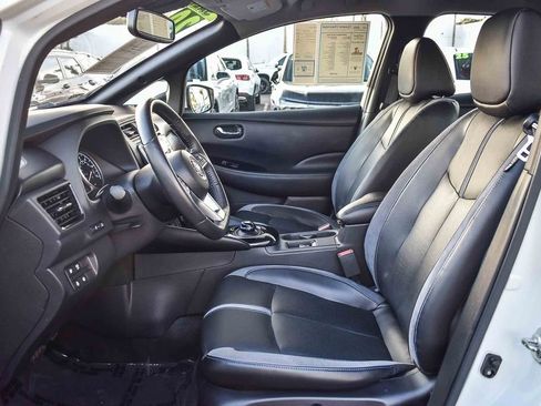 Used 2020 Nissan Leaf SL Plus w/ Protection Package image 17