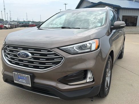 Used 2019 Ford Edge SEL w/ Equipment Group 201A AWD/4WD image 5