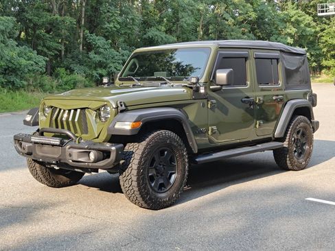 Used 2020 Jeep Wrangler Unlimited Sport S AWD/4WD image 2