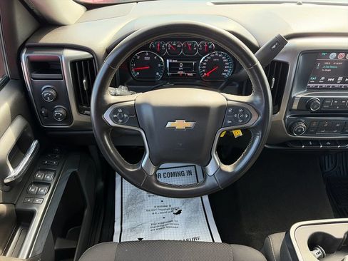 Used 2018 Chevrolet Silverado 1500 LT AWD/4WD image 10