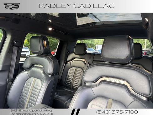 Used 2022 Rivian R1T Launch Edition AWD/4WD image 2