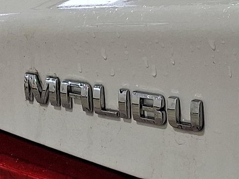 Used 2025 Chevrolet Malibu LS image 30