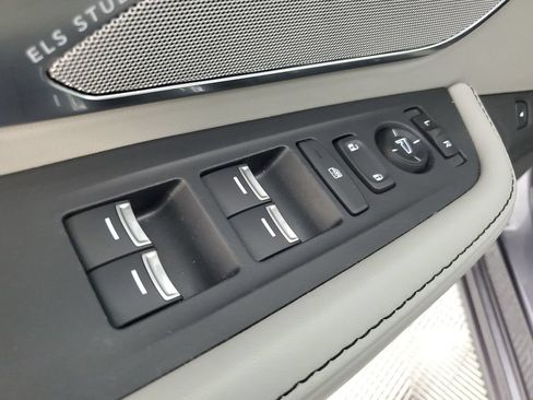 Used 2019 Acura RDX AWD w/ Advance Package image 19
