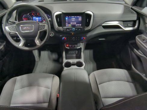 Used 2023 GMC Terrain SLE w/ Driver Convenience Package image 18