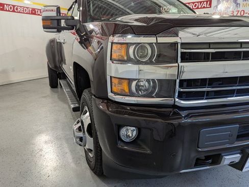 Used 2018 Chevrolet Silverado 3500 High Country image 43