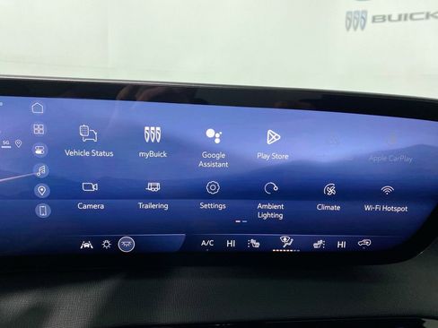 Used 2026 Buick Enclave Sport Touring w/ Power Package FWD image 16