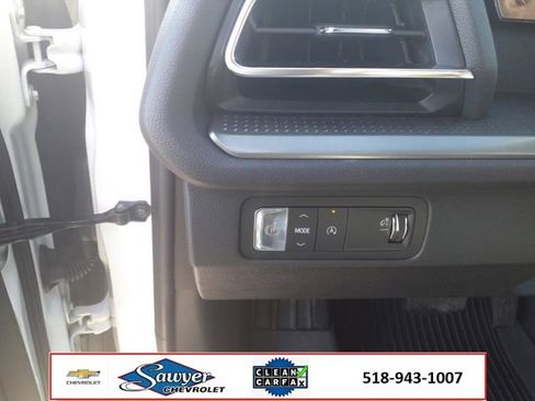 Used 2024 Chevrolet Traverse LT w/ LPO, Floor Liner Package image 11
