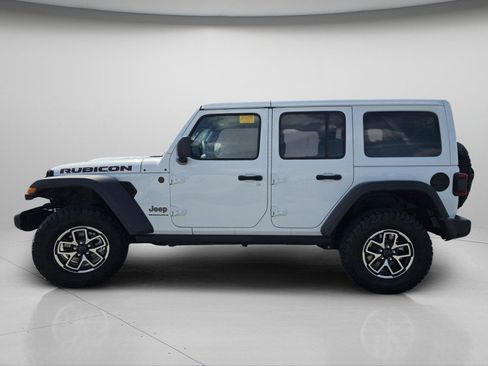Used 2025 Jeep Wrangler Unlimited Rubicon AWD/4WD image 20