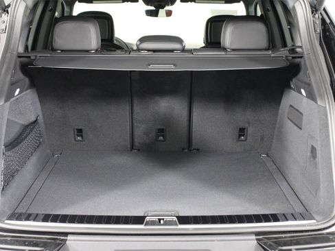 New 2026 Porsche Cayenne image 18