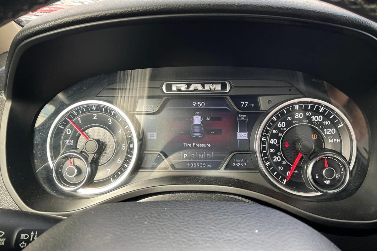 Used 2019 RAM 1500 Big Horn RWD image 21