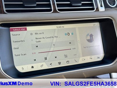 Used 2017 Land Rover Range Rover Supercharged image 28