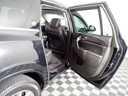 Used 2017 Buick Enclave Leather w/ Trailering Package AWD/4WD image 37