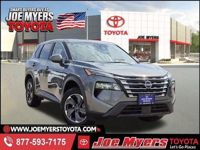 Used 2025 Nissan Rogue SV