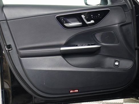 Certified 2025 Mercedes-Benz C 300 Sedan image 12