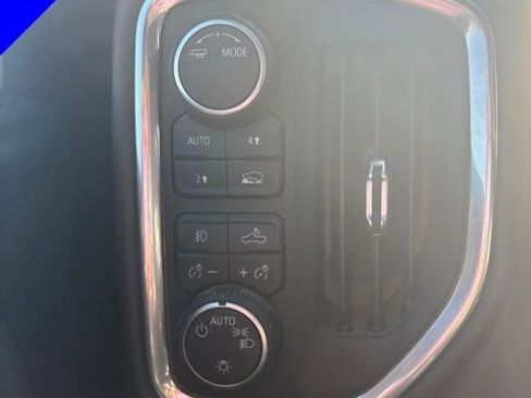 Used 2021 Chevrolet Silverado 1500 RST AWD/4WD image 17