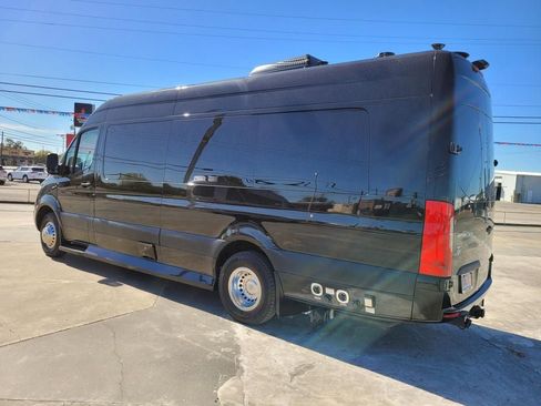 Used 2020 Mercedes-Benz Sprinter 3500 image 5