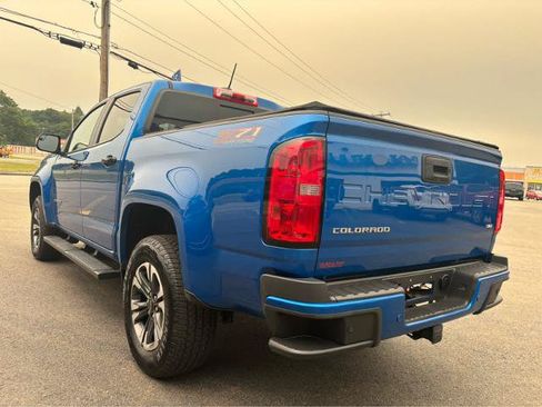 Used 2022 Chevrolet Colorado Z71 AWD/4WD image 6