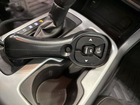 Used 2018 Chevrolet Colorado LT w/ LT Convenience Package AWD/4WD image 22