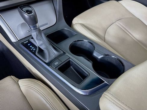 Used 2015 Hyundai Sonata Limited w/ Option Group 05 FWD image 23