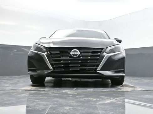 Used 2024 Nissan Altima 2.5 SV image 44