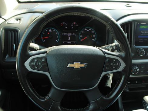 Used 2022 Chevrolet Colorado LT w/ Fleet Safety Package RWD image 9