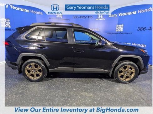 Used 2024 Toyota RAV4 AWD Hybrid image 5