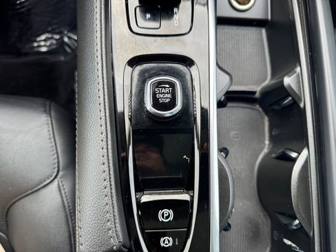 Certified 2023 Volvo XC90 B5 Core w/ Protection Package Premier AWD/4WD image 19