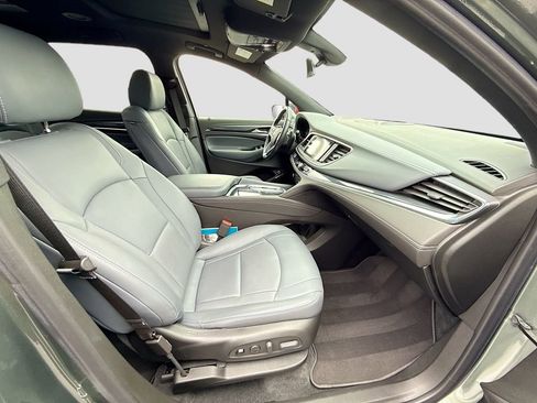 Used 2023 Buick Enclave Premium w/ Experience Buick Package image 32