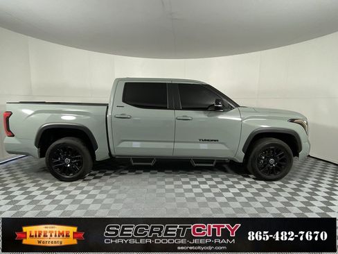 Used 2024 Toyota Tundra Limited image 8