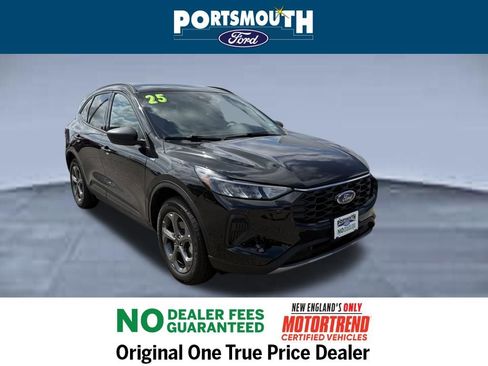 Used 2025 Ford Escape ST-Line w/ Tech Pack #1 image 1