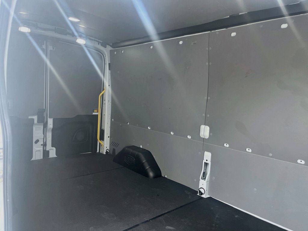 Used 2026 Ford Transit 250 148 Medium Roof Extended AWD image 24