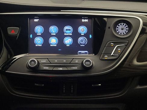 Used 2019 Buick Envision Premium image 25