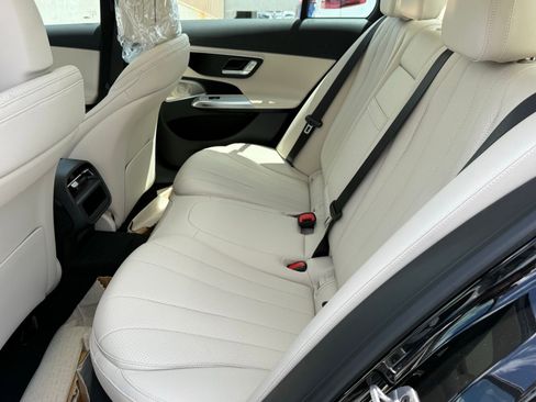 New 2026 Mercedes-Benz E 450 4MATIC Sedan image 27