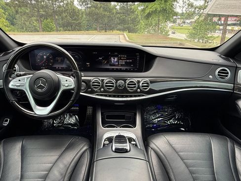 Used 2020 Mercedes-Benz S 560 Sedan image 23