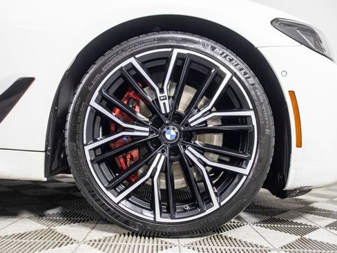 Used 2021 BMW 540i w/ M Sport Package RWD image 39