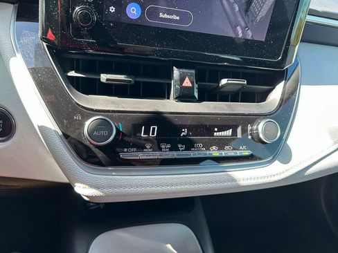 Certified 2024 Toyota Corolla SE image 24