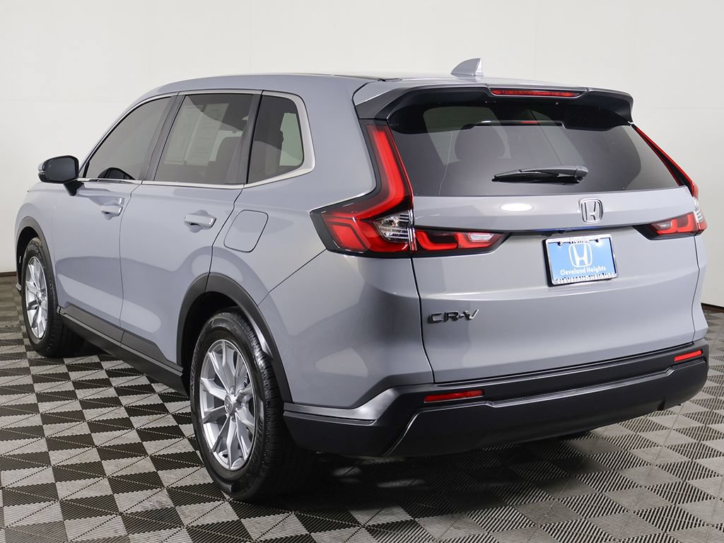 Used 2025 Honda CR-V EX image 9