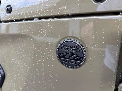 New 2026 Jeep Gladiator Sport AWD/4WD image 27