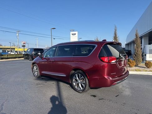 Used 2017 Chrysler Pacifica Touring-L Plus w/ Advanced Safetytec Group image 20