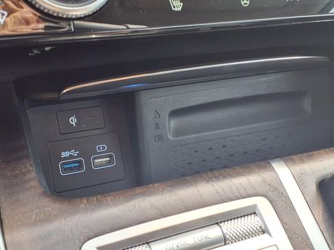 Used 2024 Genesis GV80 2.5T image 17