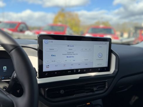 Used 2025 Ford Bronco Sport Heritage w/ Convenience Package image 17